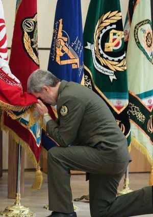 امیر حاتمی