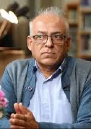 علی خاکبازان