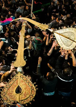 آیین توغ‌گردانی