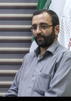 محسن عمادی