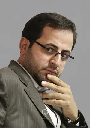 فاضل نظری