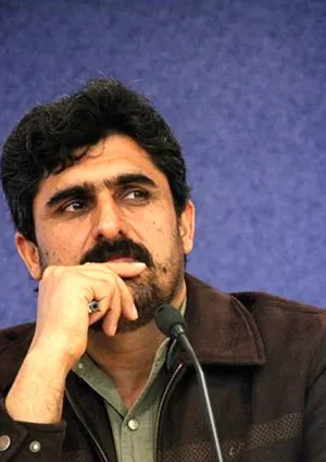 یزدان عشیری