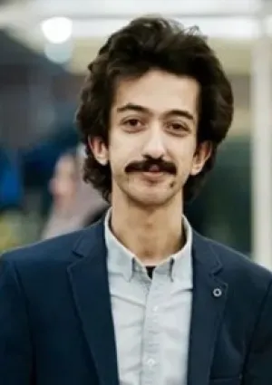 افشین علیار