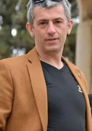 سیروس همتی