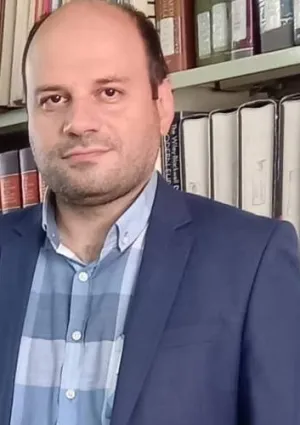 جواد اصغری