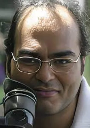 افشین صادقی