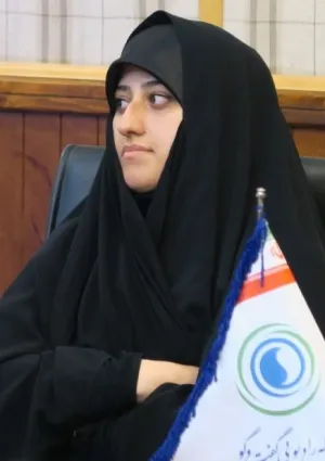 مریم عاقلی