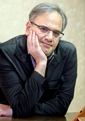 حمید نیلی احمدآبادی