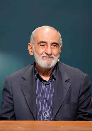 حسین شریعتمداری