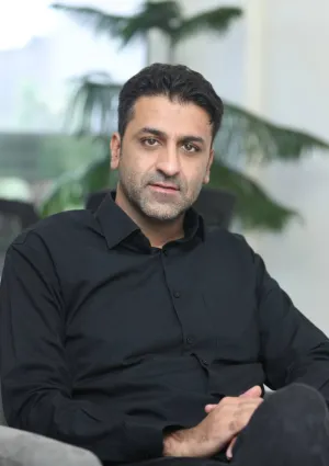 هادی اسماعیلی