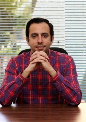 میلاد شکرخواه