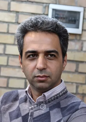 مهدی میرکیایی