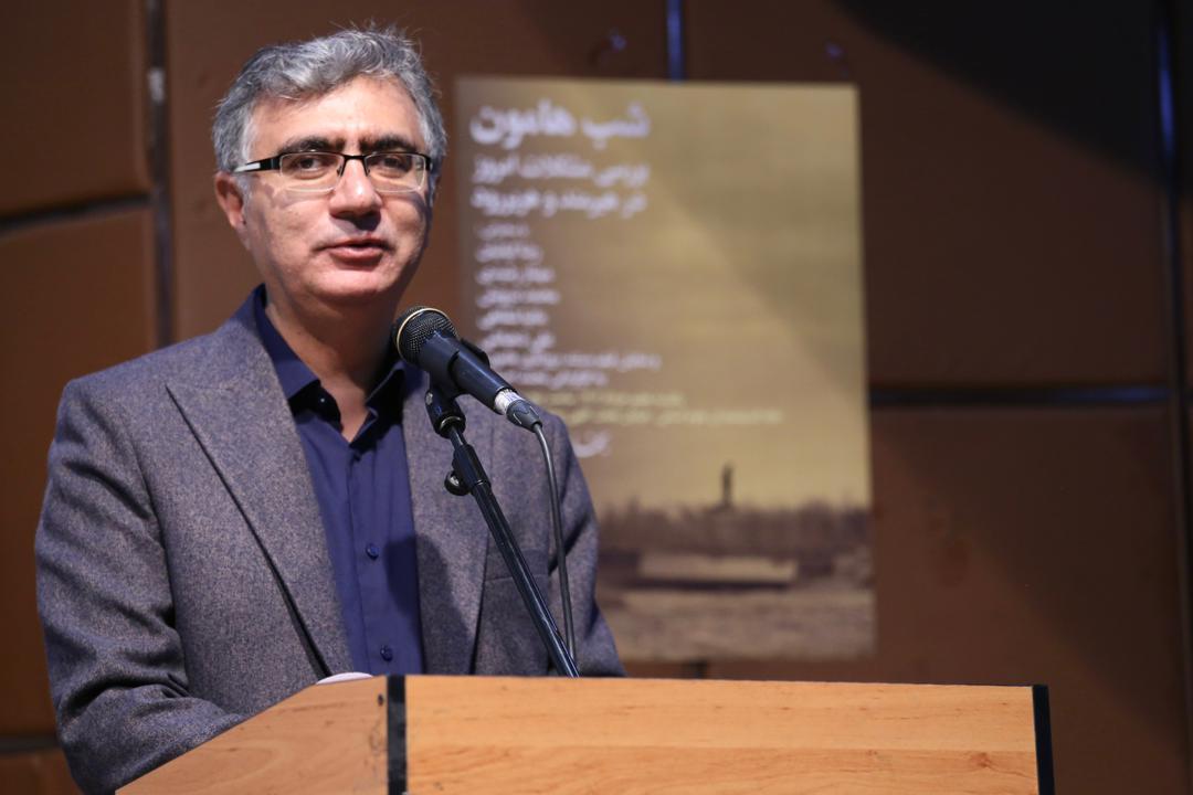 محمد احسانی در یکی از نشستهای انجمن مستندسازان ایران